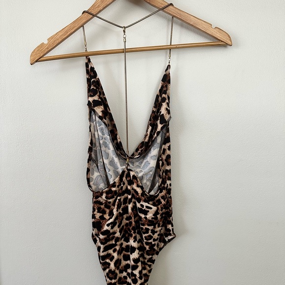 Cheetah Print Bodysuit - Picture 2 of 4